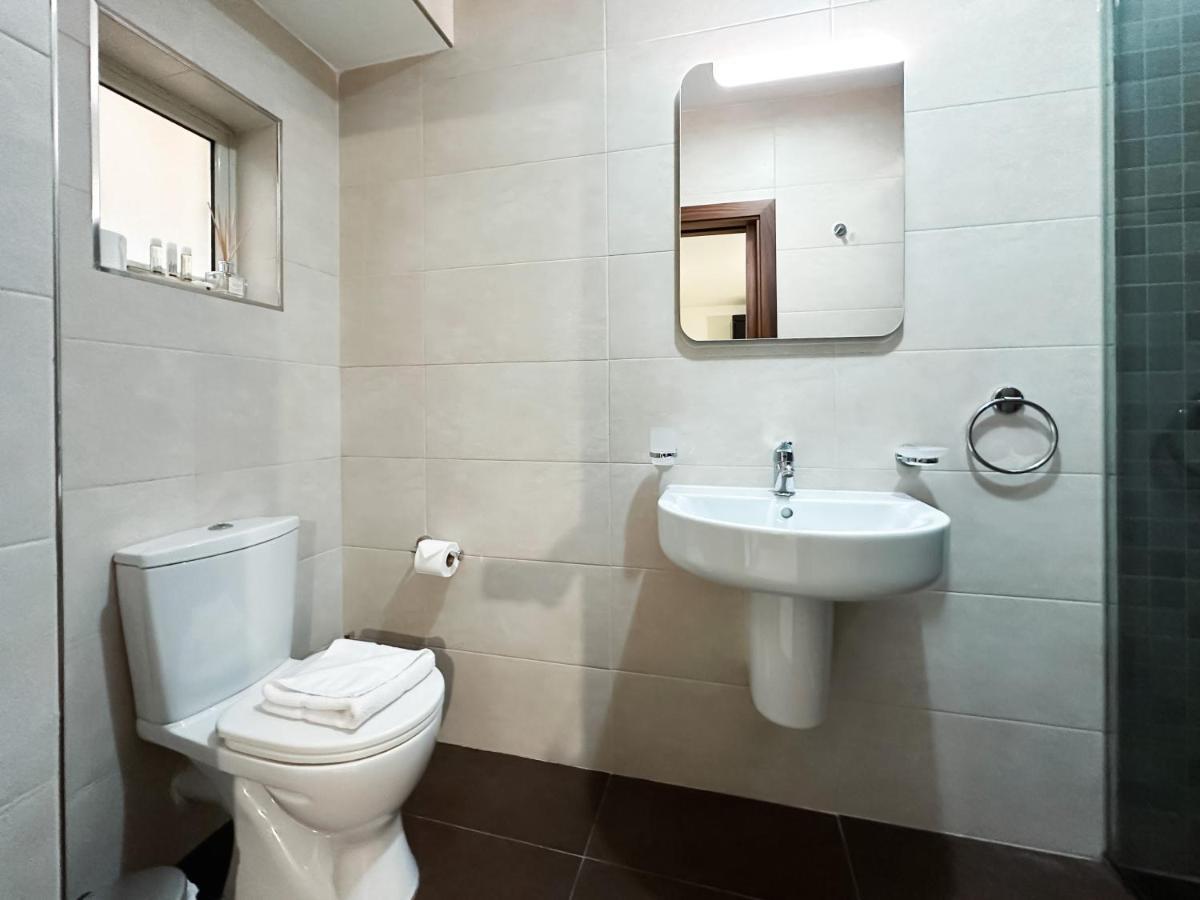 Modern Central 2Br Flat In Valletta By Arcobnb Exterior foto